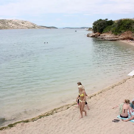 Apartamento With Parking Space Barbat, Rab - 25045