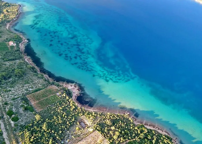 With Parking Space Barbat, Rab - 25045 Apartamento