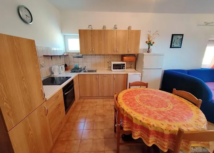 Apartment With Parking Space Barbat, Rab - 25045 *