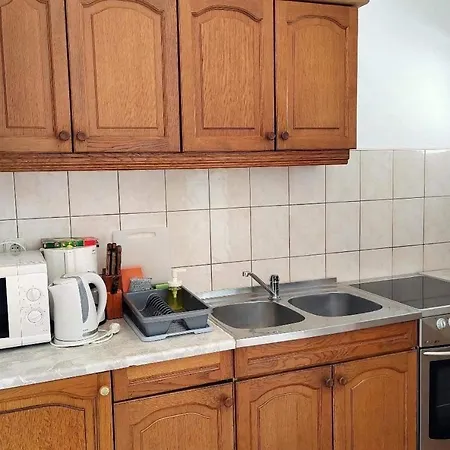 Apartment With Parking Space Barbat, Rab - 25045 *