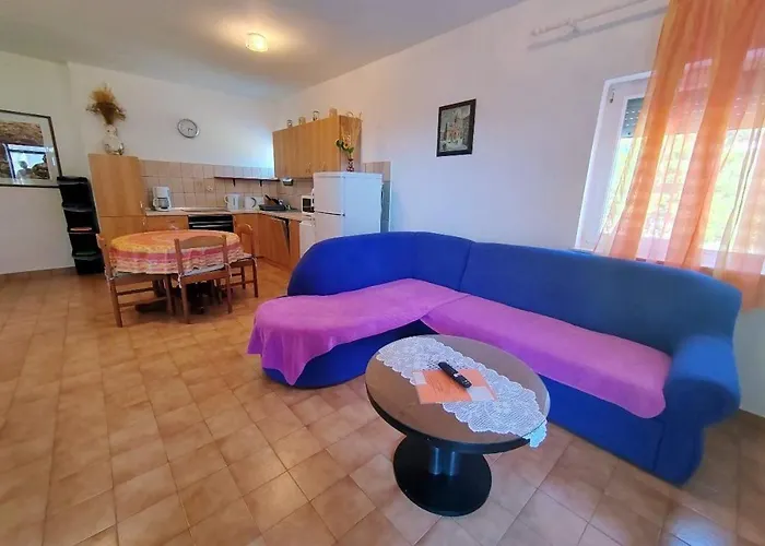 Apartment With Parking Space Barbat, Rab - 25045