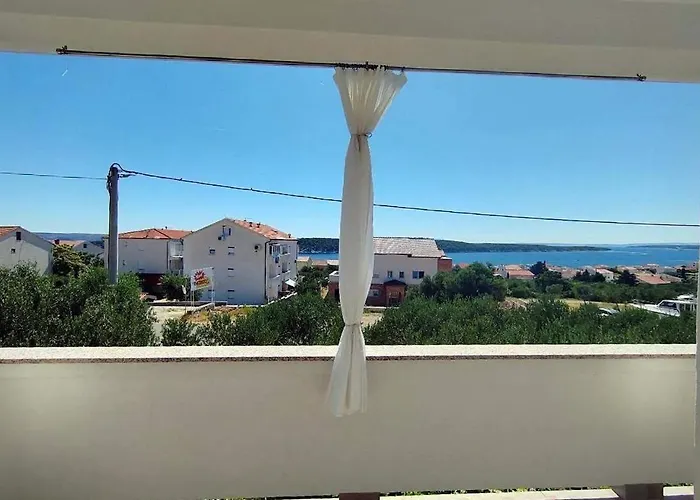 Apartment With Parking Space Barbat, Rab - 25045 *